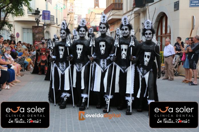 IMG_0036-Novelda-Digital-2022-Fiestas-Entrada-Bandas-Capitanias-y-Embajada